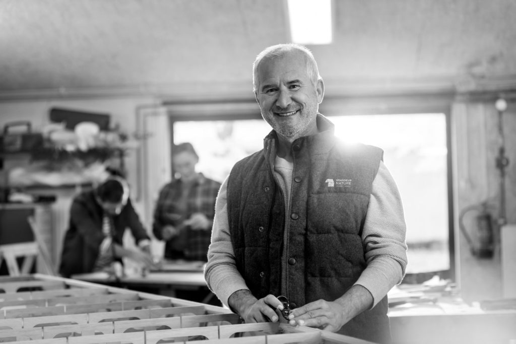 Offres d'emploi et Recrutement  Grandeur Nature Véranda 